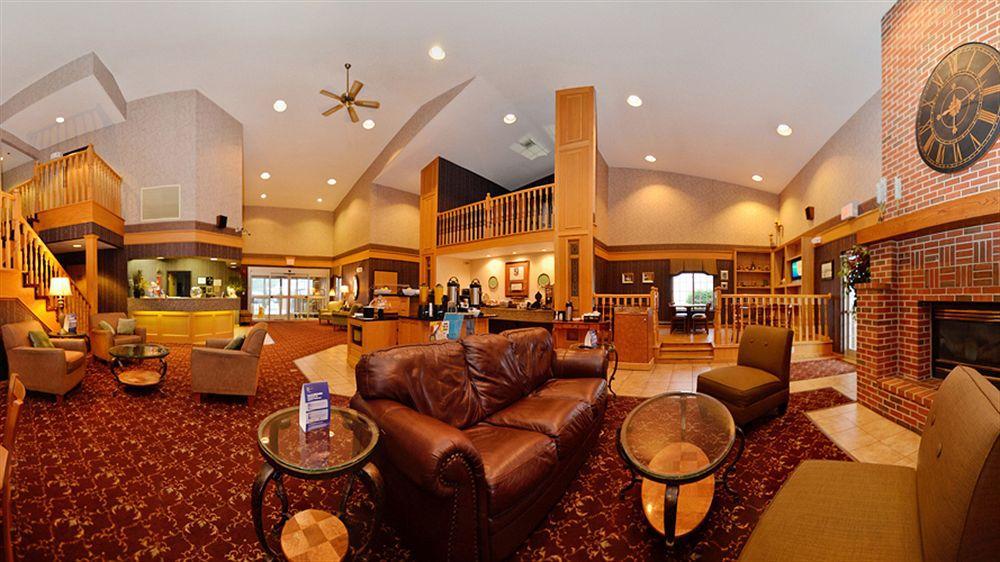 Best Western Plus University Park Inn & Suites Ames Exteriör bild