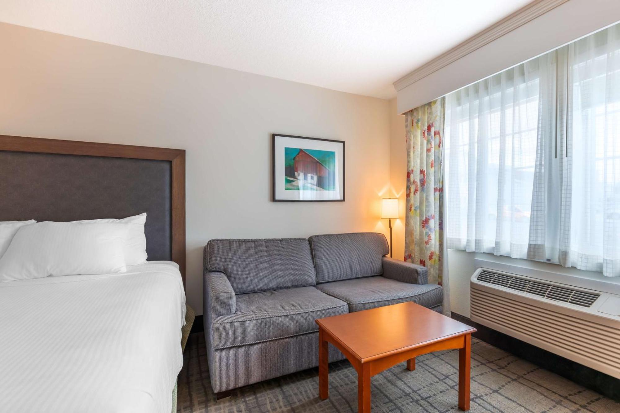 Best Western Plus University Park Inn & Suites Ames Exteriör bild