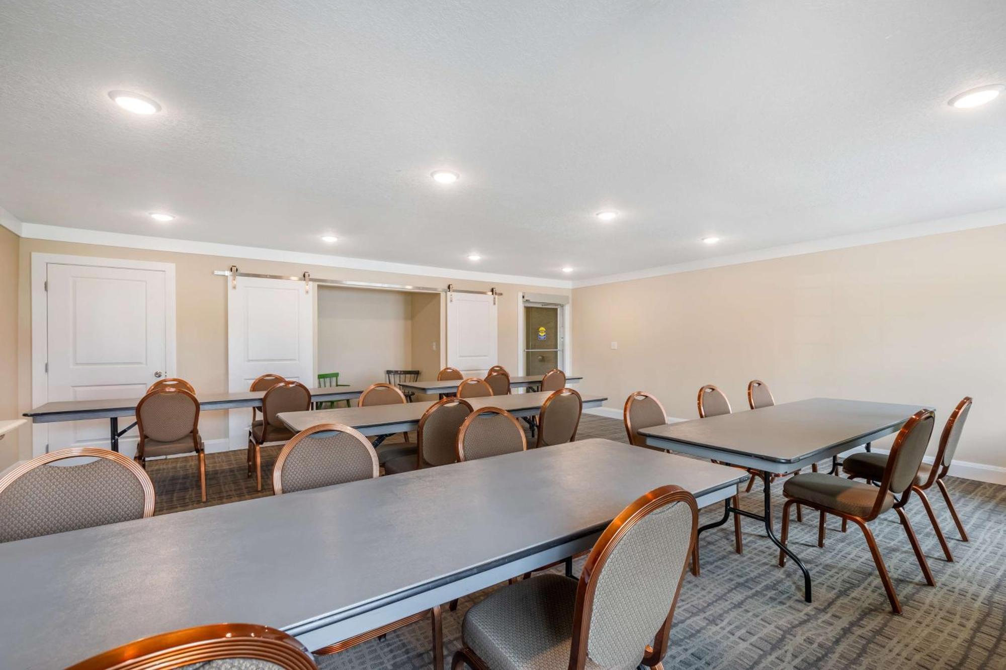 Best Western Plus University Park Inn & Suites Ames Exteriör bild