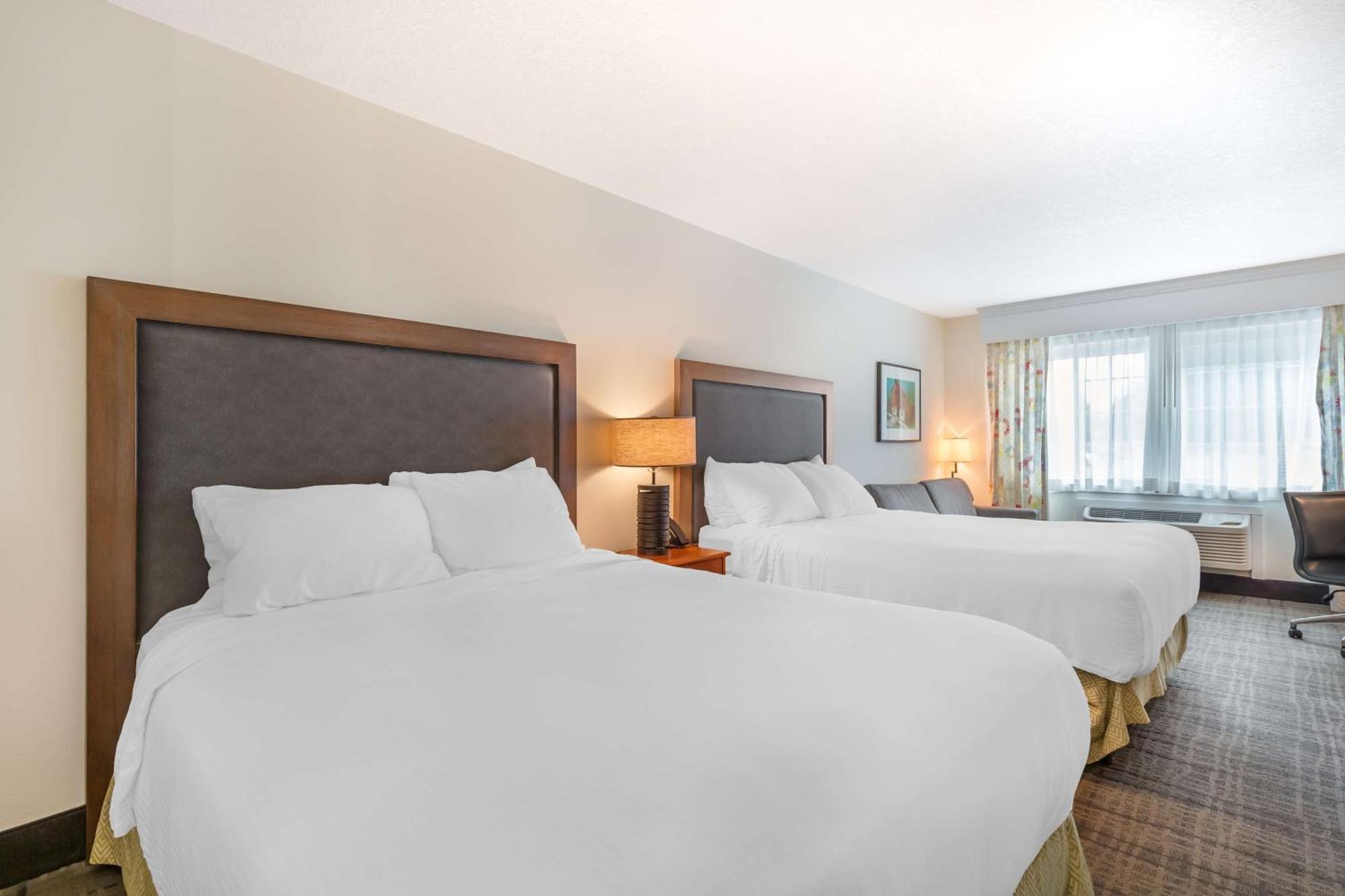 Best Western Plus University Park Inn & Suites Ames Exteriör bild